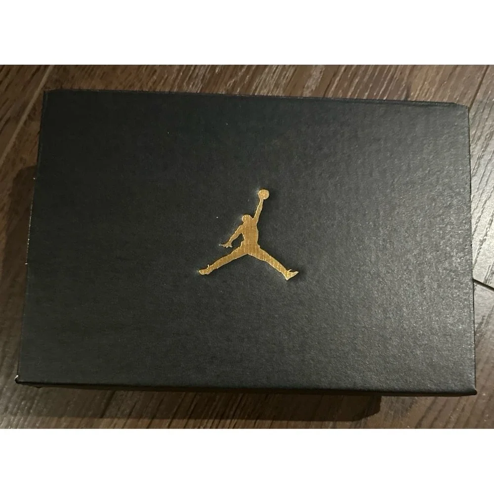 Nike Jordan empty shoe box‎